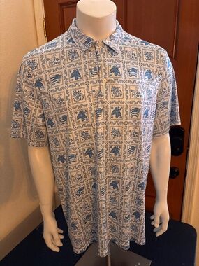 Nice mens XXL Reyn Spooner limited issue golf polo
